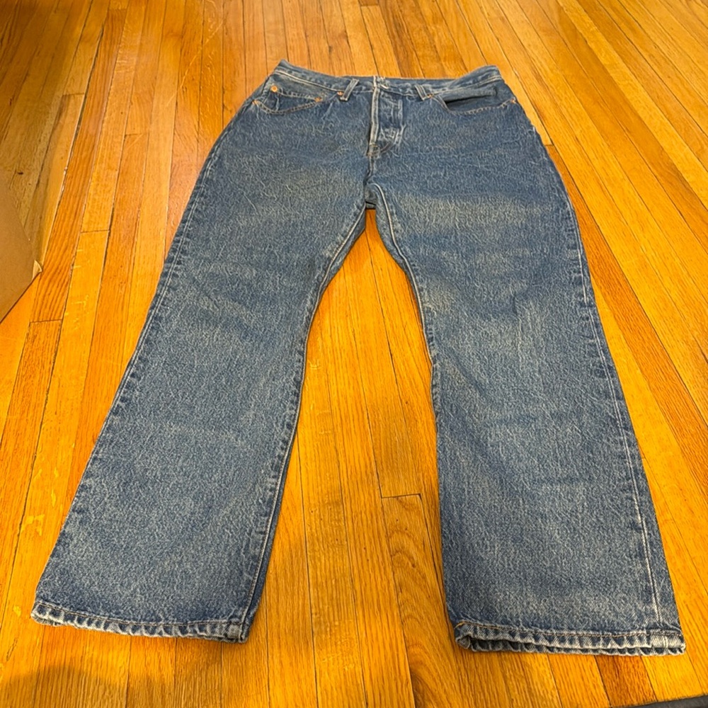 Levi’s medium wash jeans